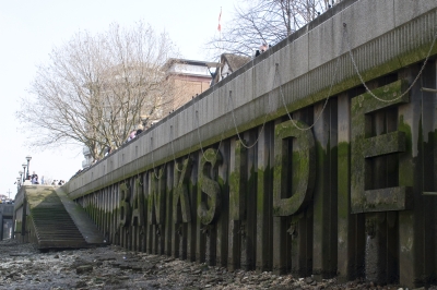 Bankside River Wall